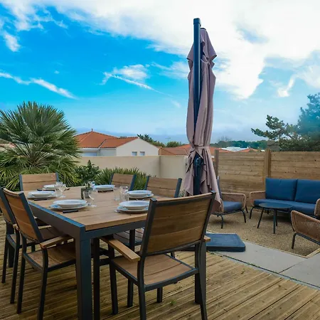 Jolie Maison Avec Jardin La Pironniere 6 Personnes Сasa de vacaciones *